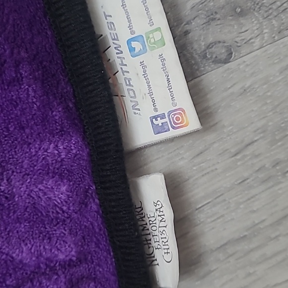 Disney The Nightmare Before Christmas Plush Blanket - Picture 5 of 5